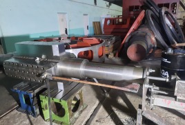 Ещё одно сверление вала ротора на Ленинградском электромашиностроительном заводе